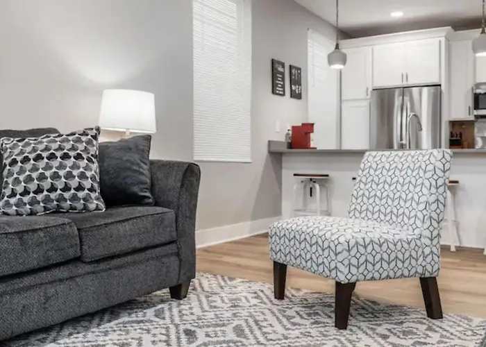 2 Homes Side By Side Downtown With Fenced Yard And Hot Tub Сasa de vacaciones *